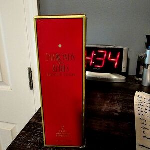 ELIZABETH TAYLOR Diamonds and Rubies eau de toilet